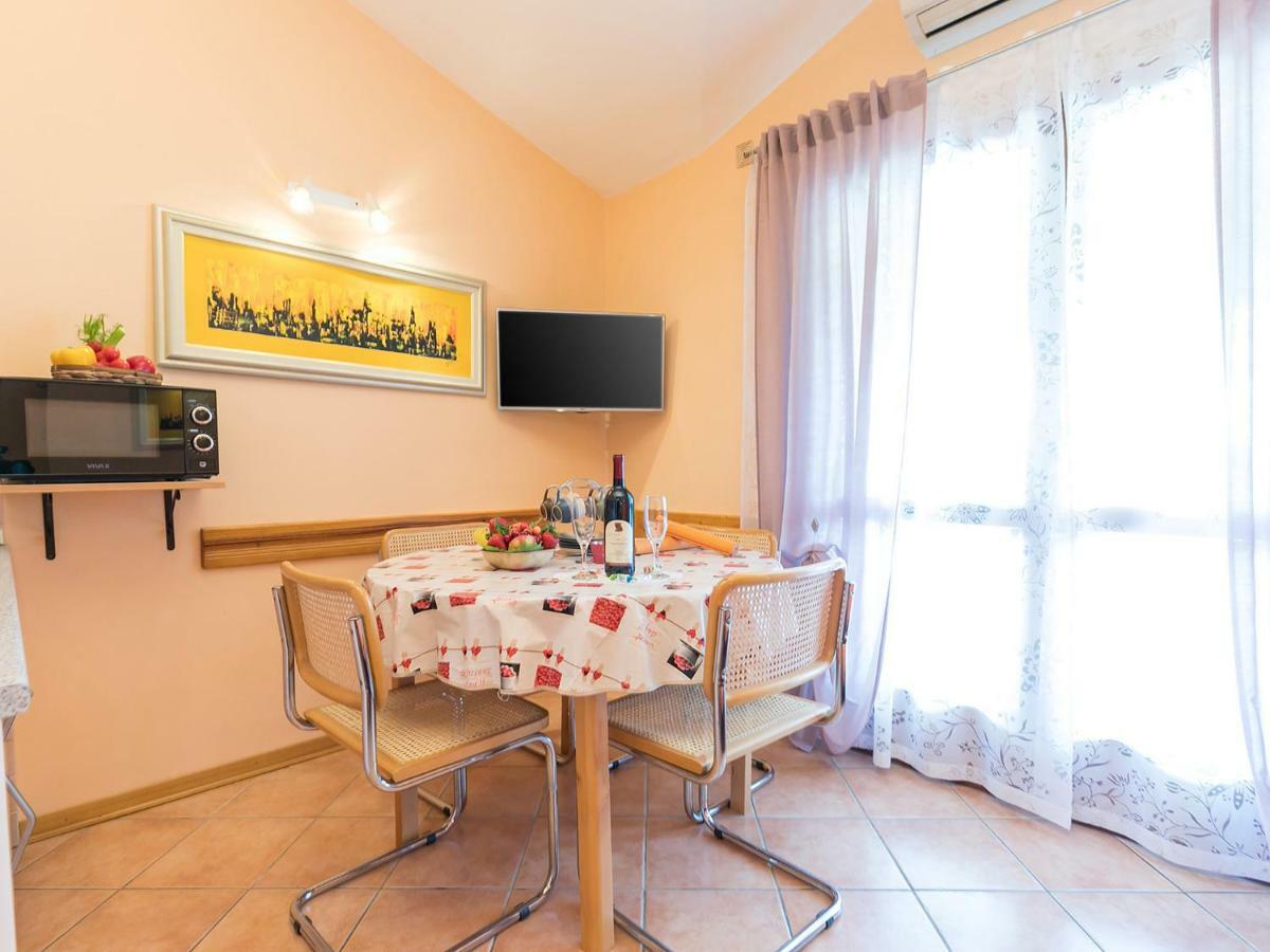 Apartments Nada Vrsar Εξωτερικό φωτογραφία