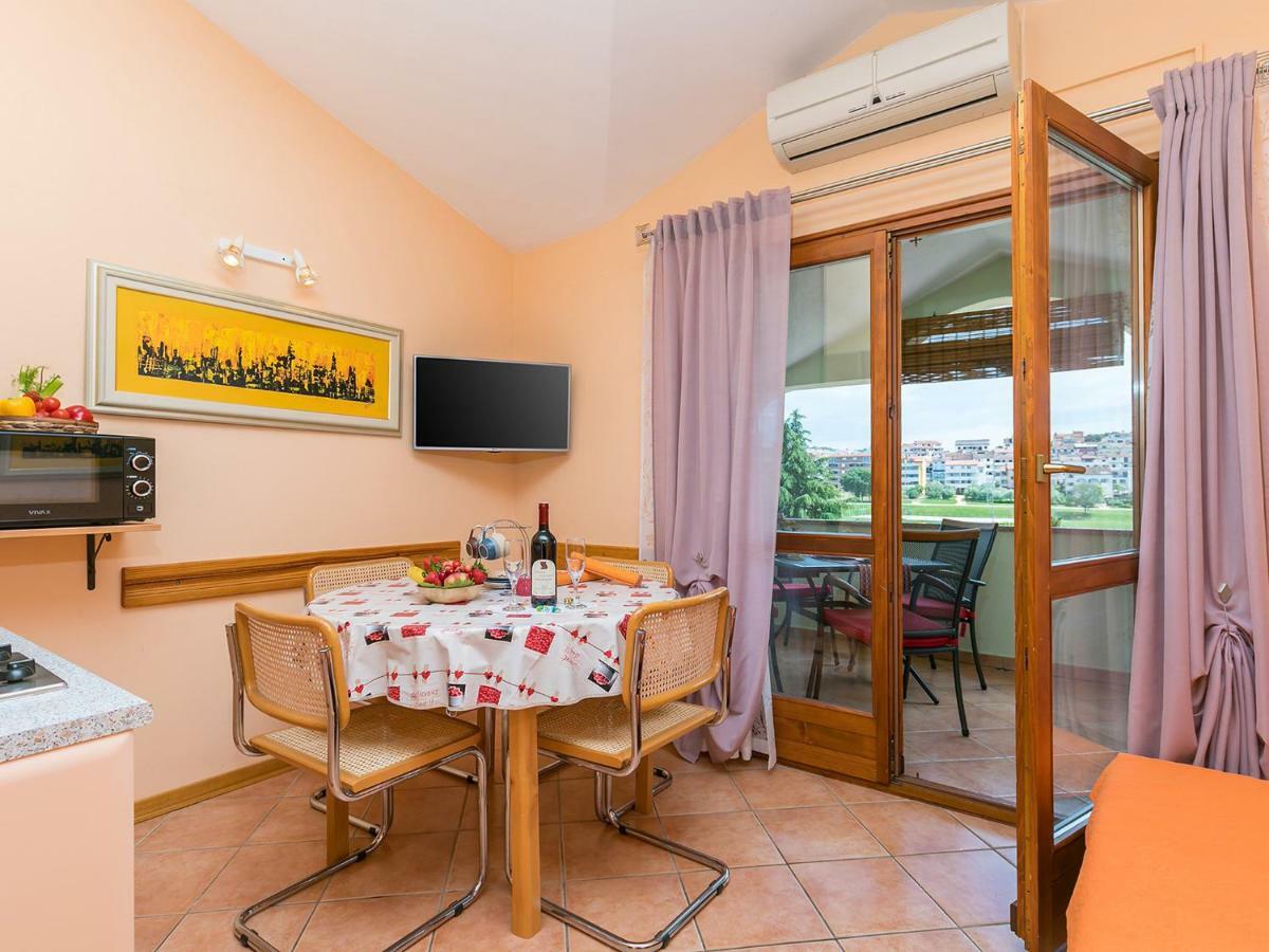 Apartments Nada Vrsar Εξωτερικό φωτογραφία