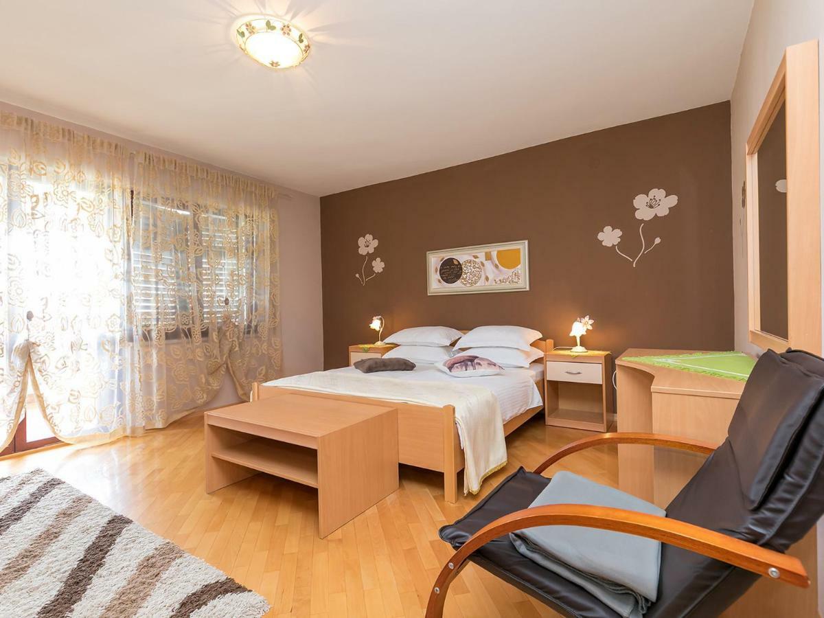 Apartments Nada Vrsar Εξωτερικό φωτογραφία