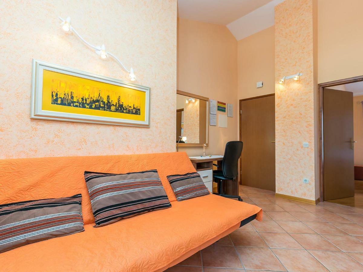 Apartments Nada Vrsar Εξωτερικό φωτογραφία