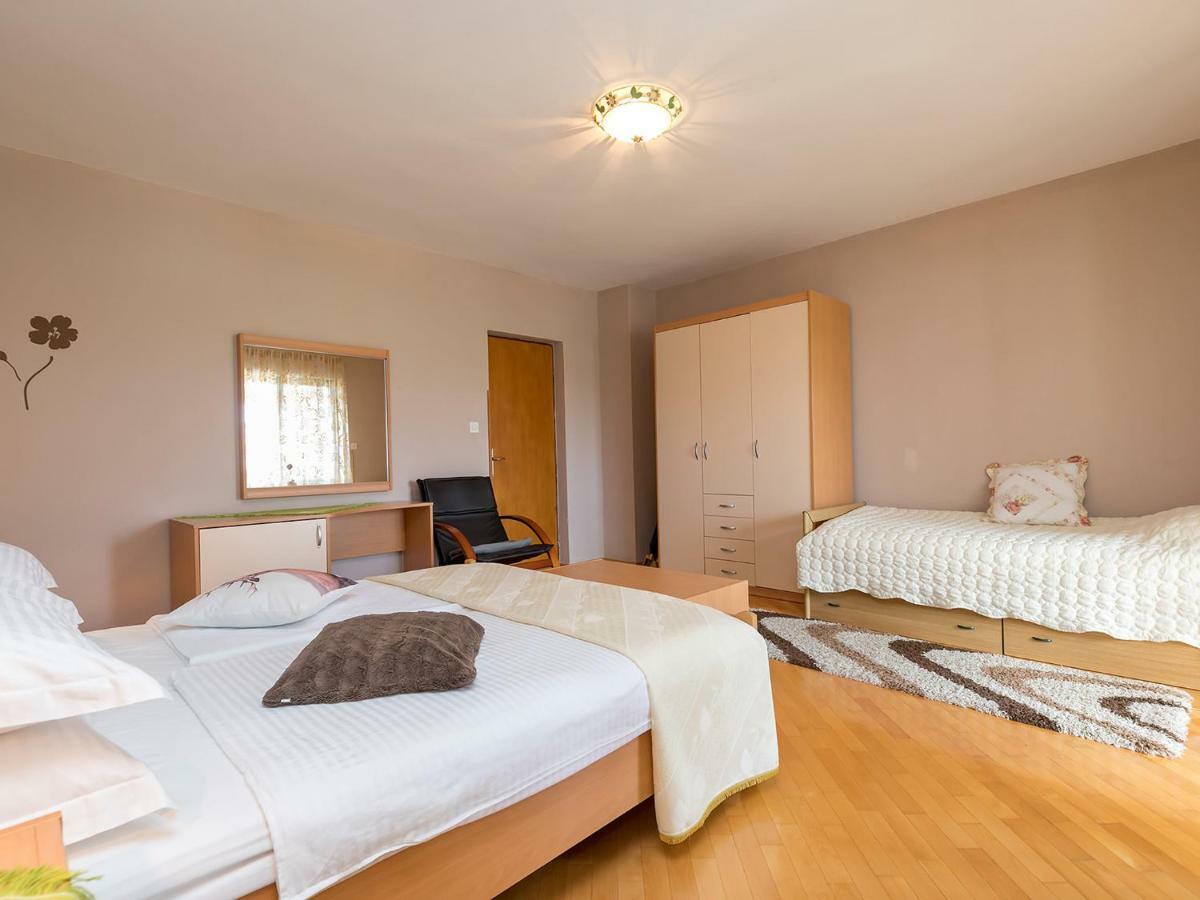 Apartments Nada Vrsar Εξωτερικό φωτογραφία