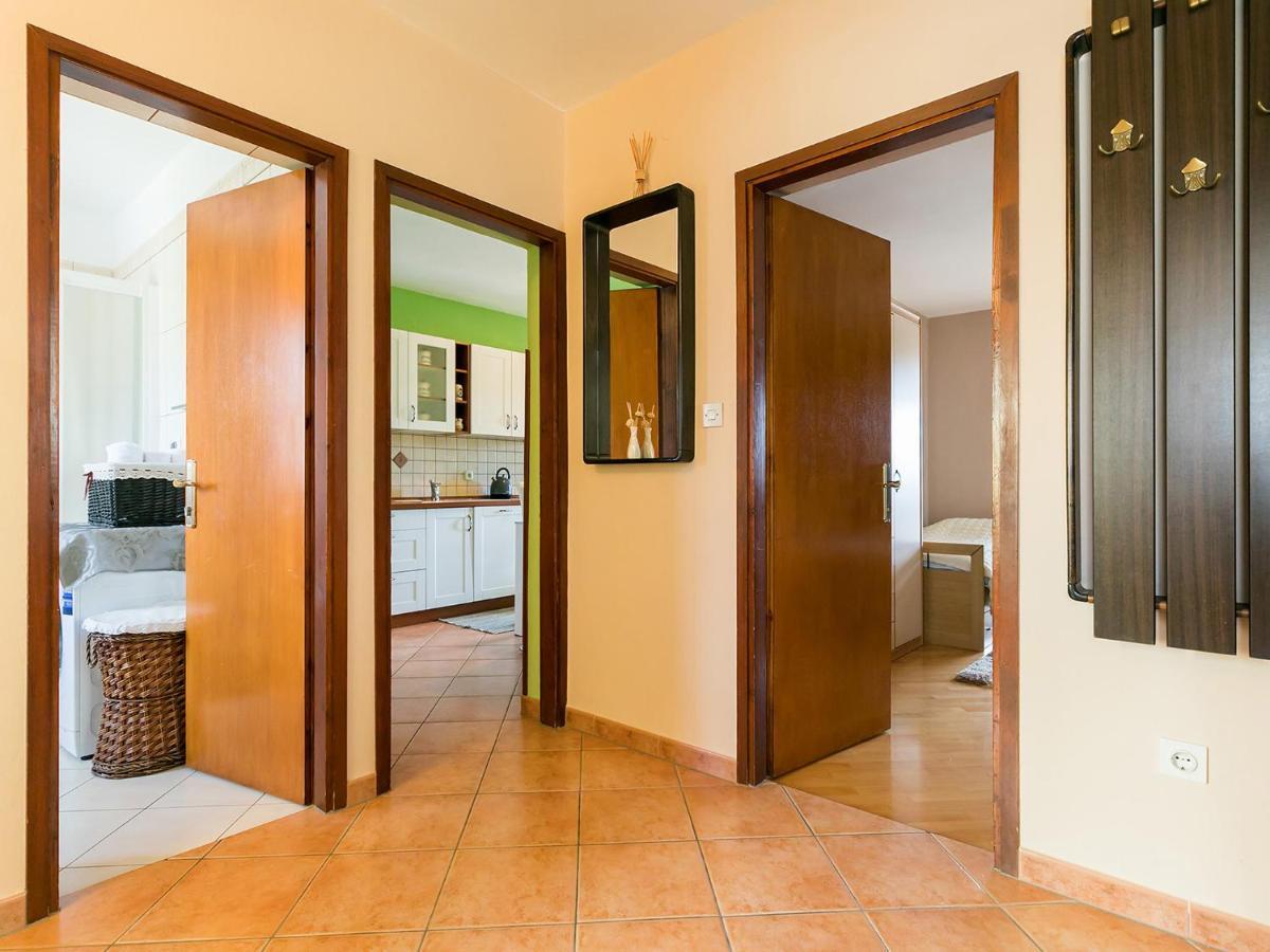 Apartments Nada Vrsar Εξωτερικό φωτογραφία