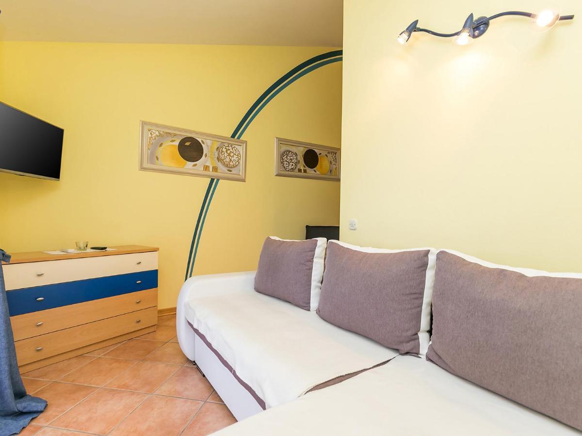 Apartments Nada Vrsar Εξωτερικό φωτογραφία